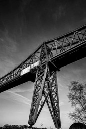 Bild von Brücke 0030 Bild auf Fotoleinwand - 120 x 80 cm - Holzkeilrahmen 